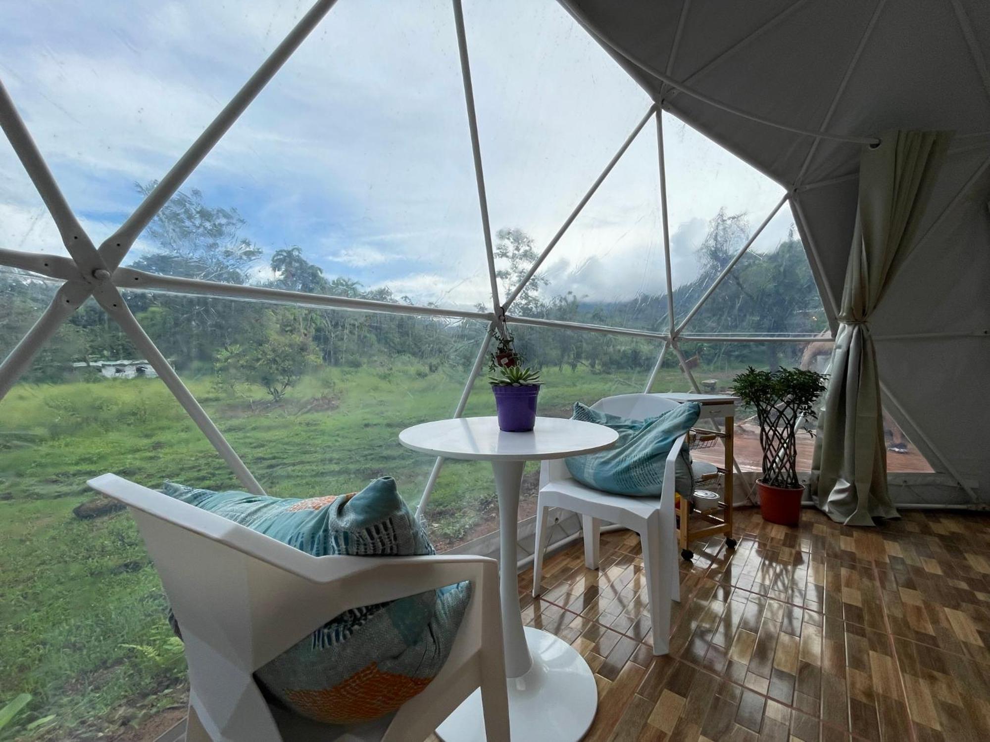 La Comarca River Glamping Dome Near 曼努埃尔安东尼奥 外观 照片