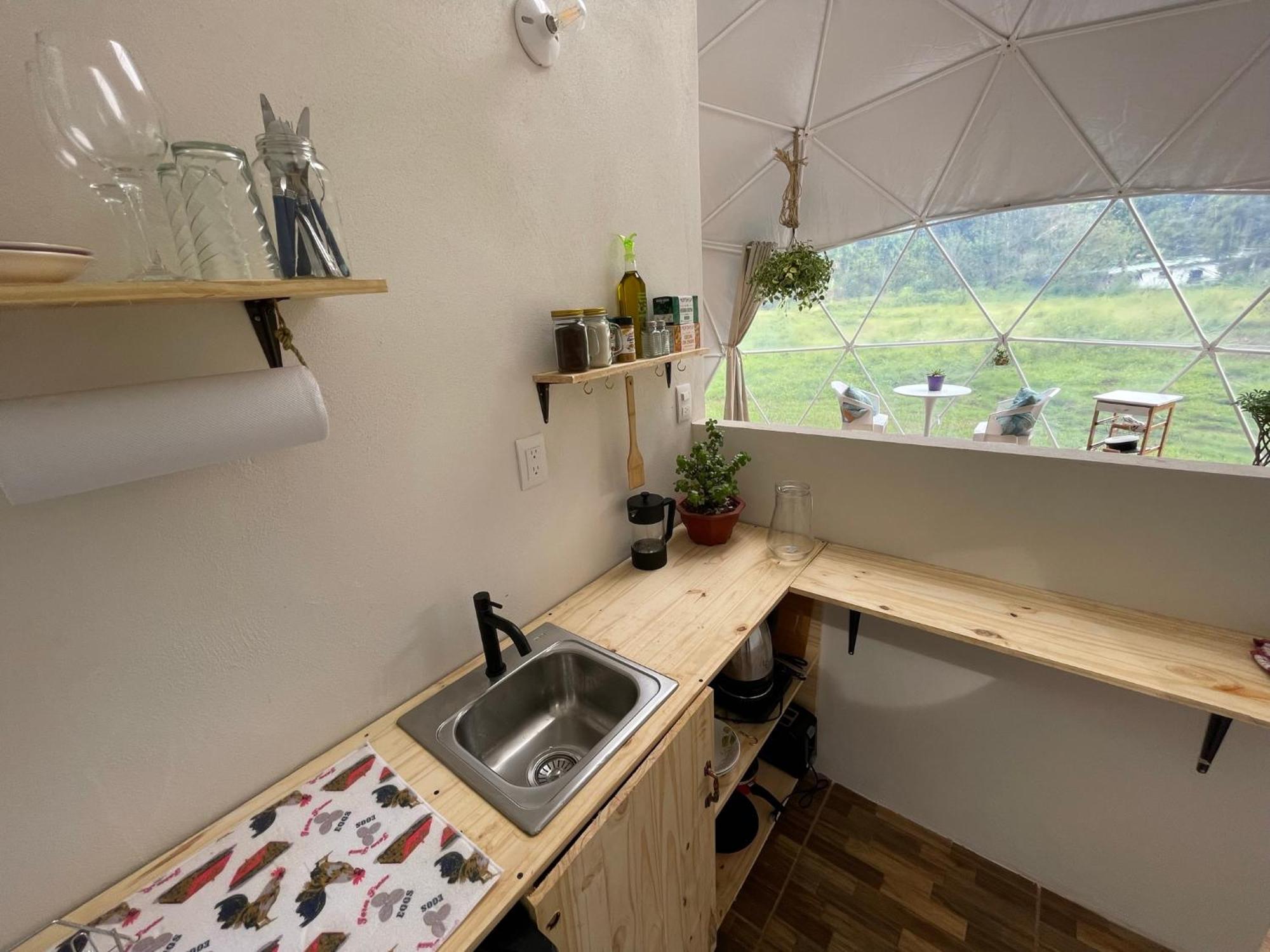 La Comarca River Glamping Dome Near 曼努埃尔安东尼奥 外观 照片