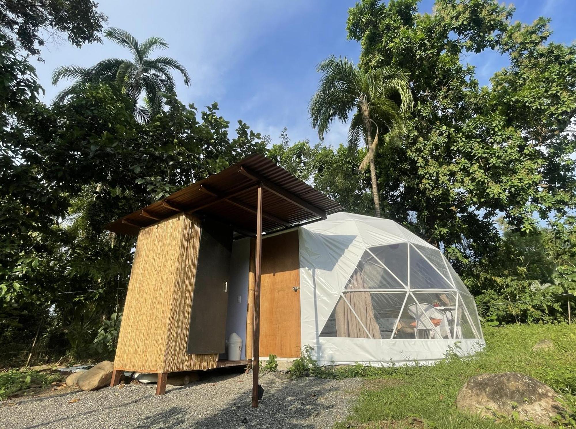 La Comarca River Glamping Dome Near 曼努埃尔安东尼奥 外观 照片