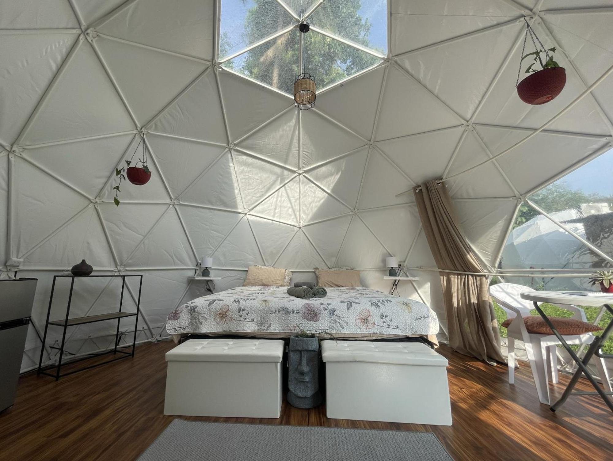 La Comarca River Glamping Dome Near 曼努埃尔安东尼奥 外观 照片